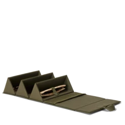 Remi Glasses Case In Dark Moss -Hot Sale Dagne Dover Store 2021 01 25 Dagne Dover18917copy2 911f2975 a145 4b65 a49d 93675a850a80