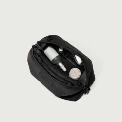 Hunter Toiletry Bag In Onyx, Large -Hot Sale Dagne Dover Store 365 Hunter Onyx L 1403 EDEAE8