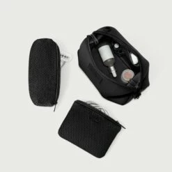 Hunter Toiletry Bag In Onyx, Large -Hot Sale Dagne Dover Store 365 Hunter Onyx L 1405 EDEAE8