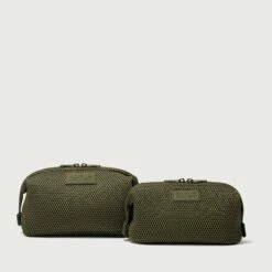 Hunter Toiletry Bag In Dark Moss Air Mesh, Large -Hot Sale Dagne Dover Store 365 Hunter L Dark Moss Comparisoncopy EDEAE8 634541b4 21d9 4057 9044 913db6f4a68d