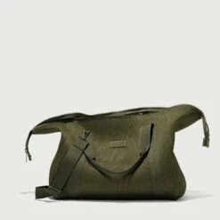 Landon Carryall In Dark Moss Air Mesh, Extra Large -Hot Sale Dagne Dover Store 365 Landon XL Dark Moss Bag Opencopy EDEAE8