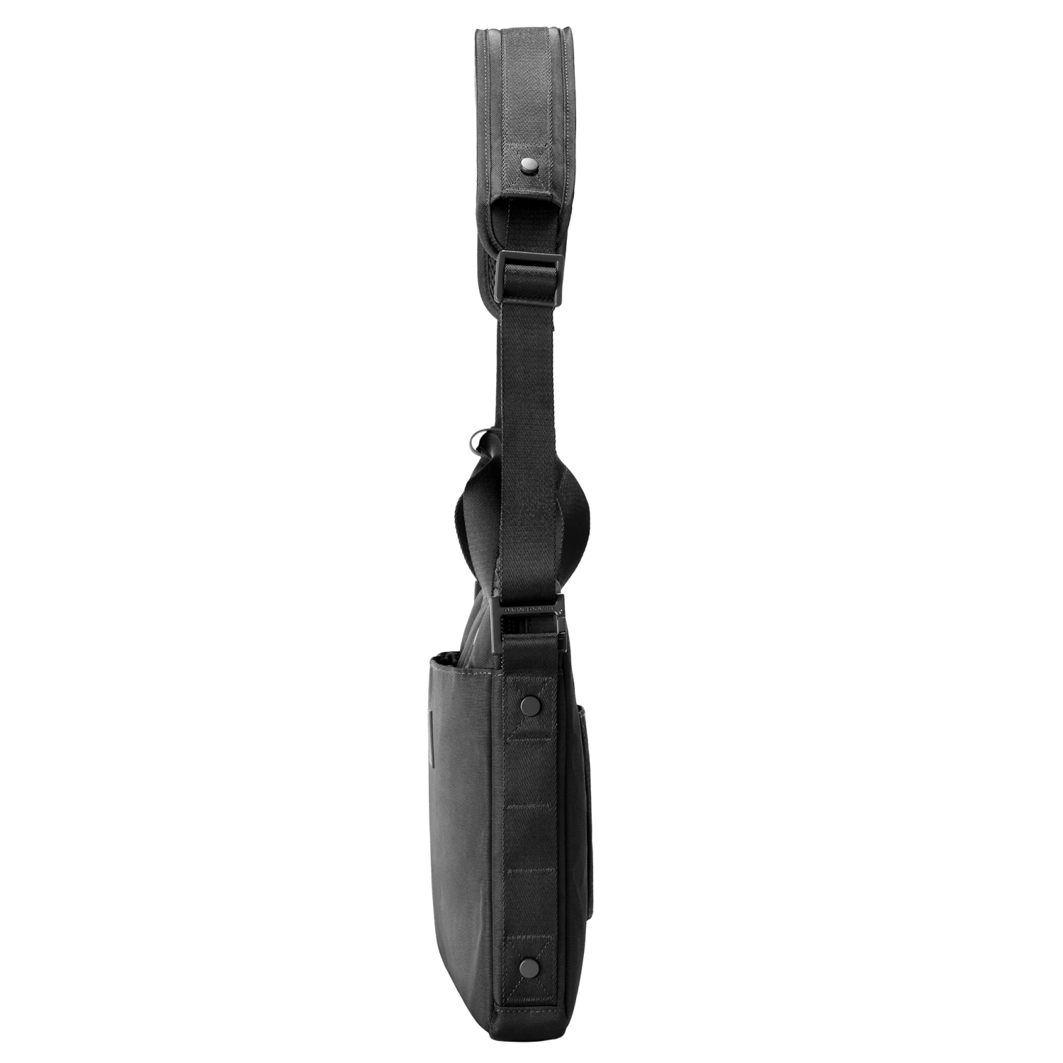 Oslo Slim Laptop Bag In Onyx 9 Oslo Slim Laptop Bag In Onyx - Image 9