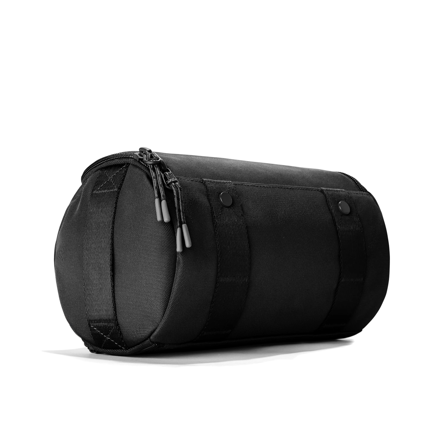 Seoul Dopp Kit In Onyx, Large 8 Seoul Dopp Kit In Onyx, Large - Image 8