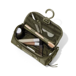 Seoul Dopp Kit In Dark Moss, Small 19 Seoul Dopp Kit In Dark Moss, Small -Hot Sale Dagne Dover Store Travel Seoul S DarkMoss Topdown Accessories